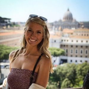 Meet your Posher, Molly